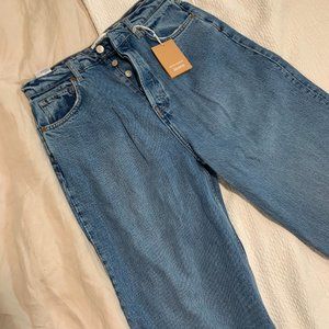Reformation Wide Leg High Rise Medium Wash Jeans - Never Worn!